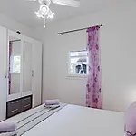 Vila Roza With Whirlpool By Guide Vela Luka