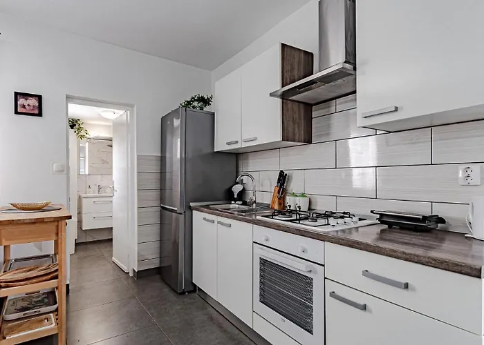 فيلة Roza By Guide *