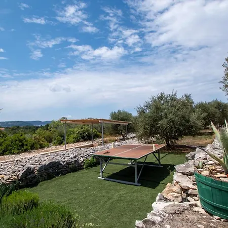 Roza With Whirlpool By Guide Vela Luka