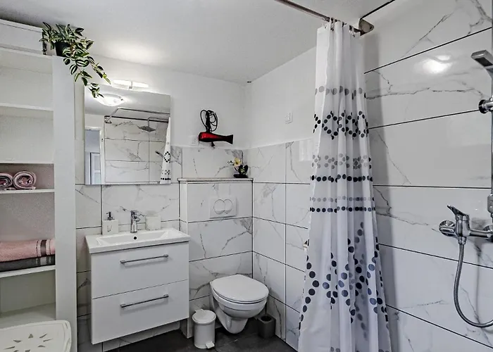 Holiday Home Roza With Whirlpool By Villas Guide * Vela Luka