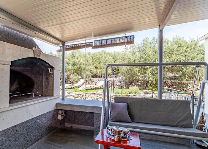 Holiday Home Roza With Whirlpool By Villas Guide *